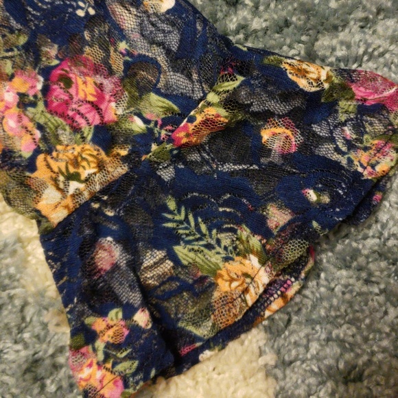 BOHO SHEER LACE DUSTER - Picture 3 of 4